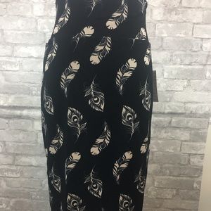 BNWT LulaRoe Cassie